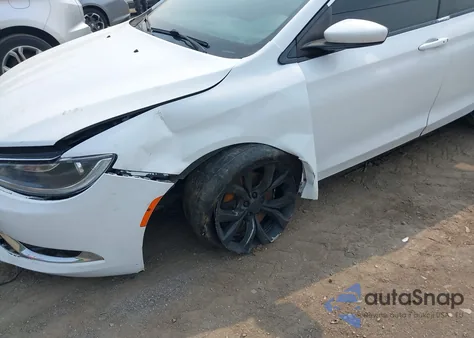 2015 Chrysler 200 S z USA, uszkodzony, nr VIN 1C3CCCDG1FN615637